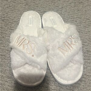 White Fuzzy Slippers with 'Mrs.' Embroidery